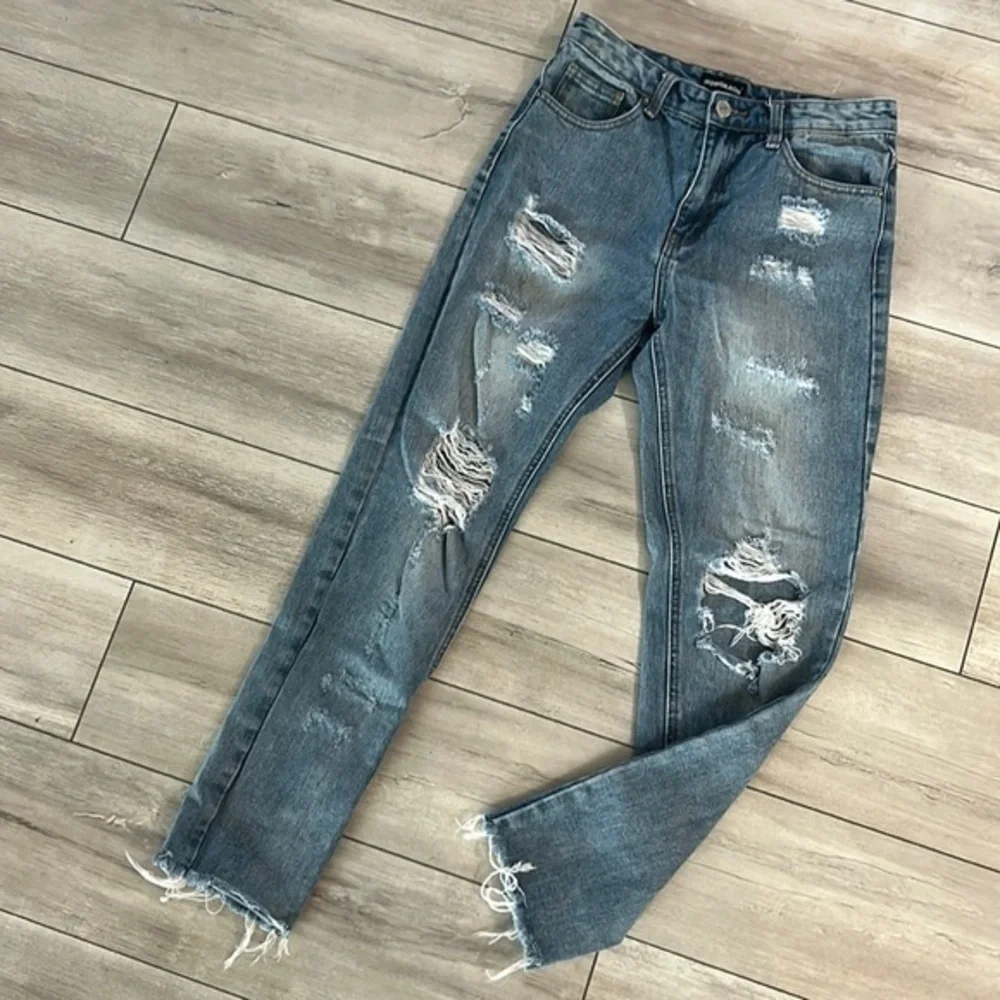Momokrom jeans size